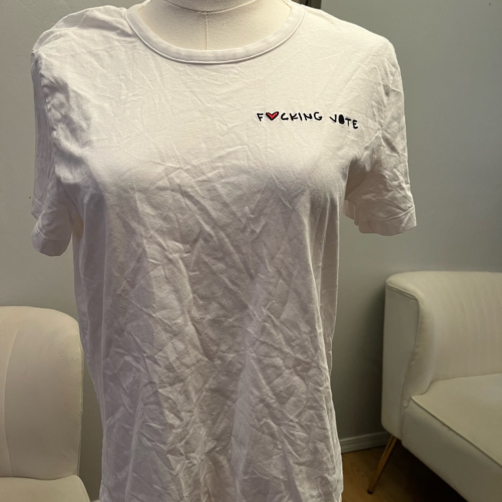 La Ligne Vote Tee